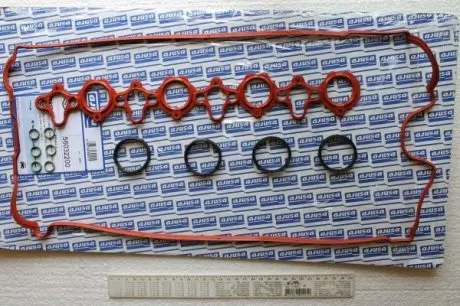 Комплект прокладок, крышка головки цилиндра AJUSA 56032200