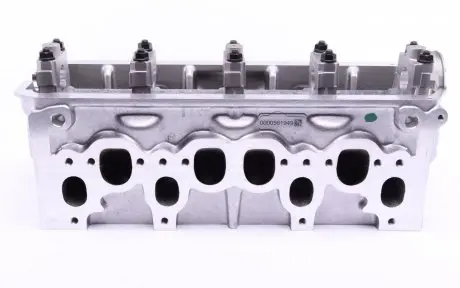 Головка блока цилиндров AMC 908059