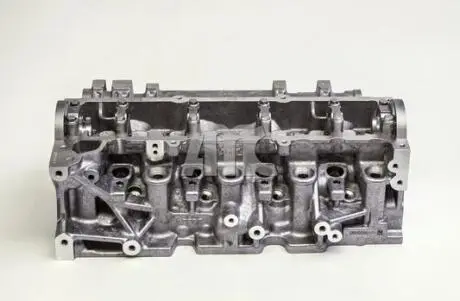 Головка блоку циліндрів RENAULT KANGOO K9K W/VALVE AMC 908893