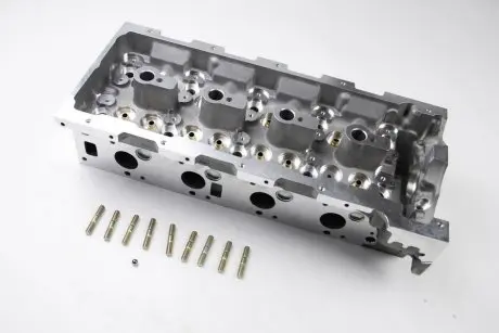 Головка блока цилиндров Sprinter/Vito (639) OM646 06- ASAHI LP 98574