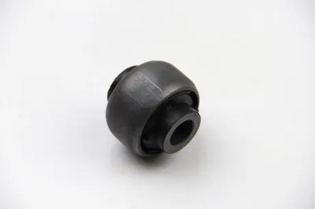 Сайлентблок переднего рычага Trafic/Vivaro 01- (спереди) ASAM 80485