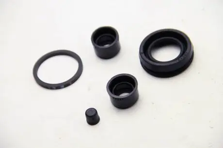 Ремкомпл. суппорта зад Daewoo Nubira 97-32mm AUTOFREN SEINSA D4239