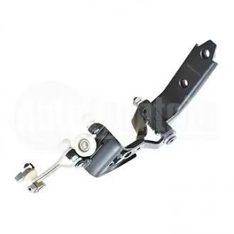 Ролик двери сдвижной левый средний AUTOTECHTEILE 384 3030