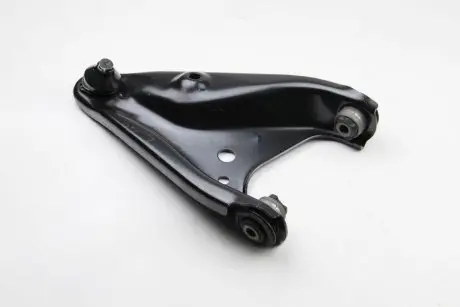 Рычаг передний нижний Logan/Sandero 0.9-1.6LPG 12- Пр. (с шаровой) AYD 97-13089