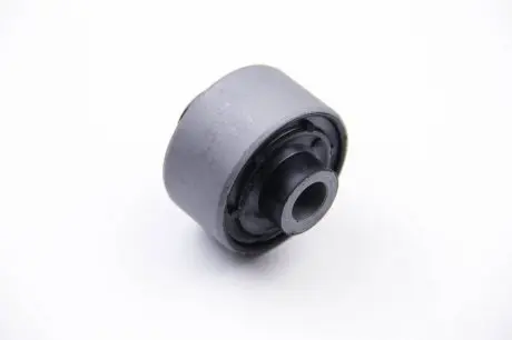 Сайлентблок переднего рычага Trafic/Vivaro 01- (задний/усиленный) BC GUMA BC1212