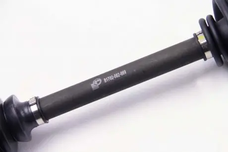 Полуось Kangoo/Megane II 1.4-1.6 ALK 02- Л. (23 нар./26 вн. зуб.) BGA DS7332LA