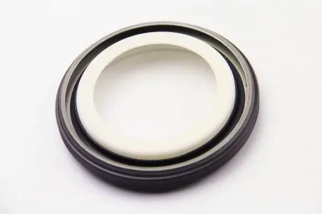 Сальник 79.3x99x10 коленвала задний Transit 2.5 TD/TDI -00 BGA OS1377