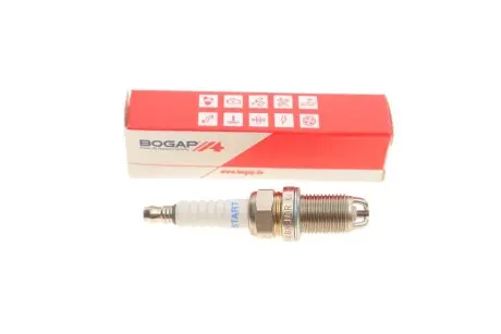 Свічка запалювання VW Caddy III 1.4/1.6 03- Bogap A1514101