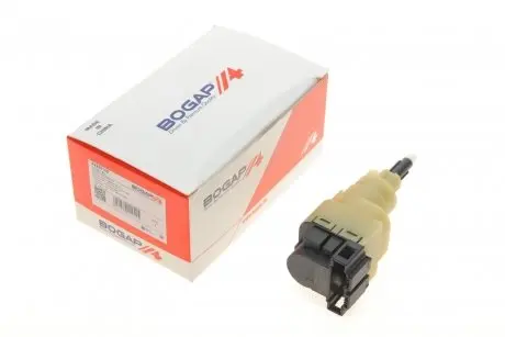 Датчик педалі зчеплення VW Golf IV/Sharan 97-10 Bogap A2220100