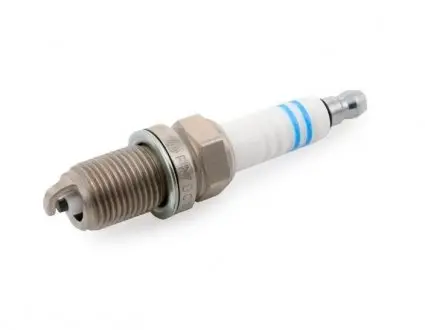 Свеча зажигания BOSCH 0242235667
