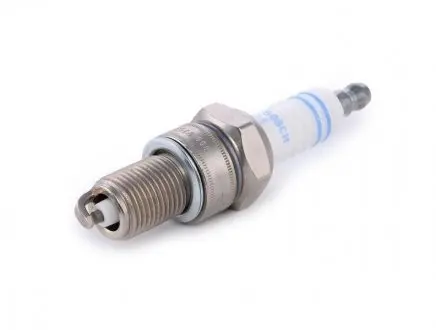 Свеча зажигания BOSCH 0242235707