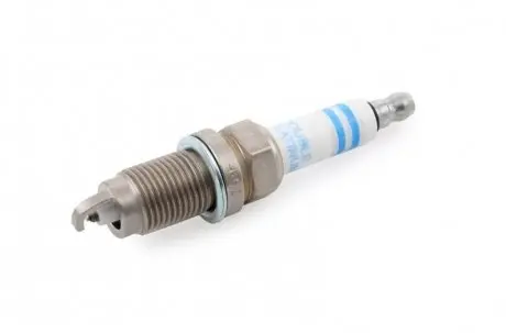 Свеча зажигания BOSCH 0242236566