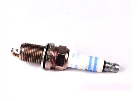 Свеча зажигания BOSCH 0242236599
