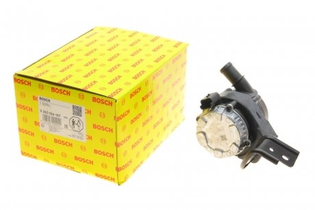 Помпа водяна BOSCH 0 392 024 167