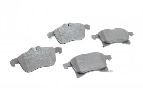 Тормозные колодки передние BOSCH 0986424707