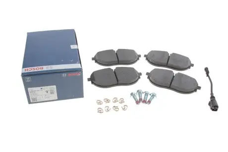 Тормозные колодки передние VW T6 15- (з датчиком) BOSCH 0986460082