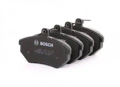 Тормозные колодки передние BOSCH 0986460944