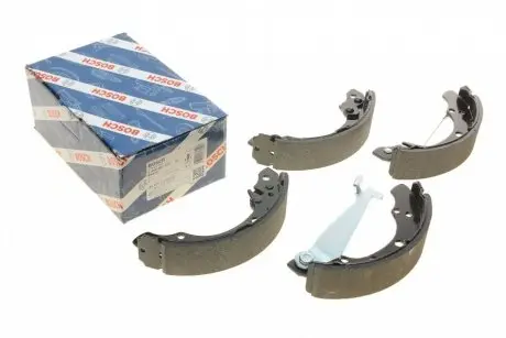 Комплект тормозных колодок BOSCH 0986487270