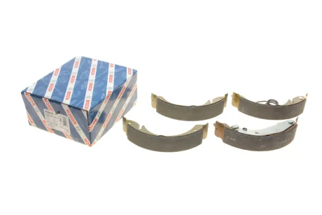 Комплект тормозных колодок BOSCH 0986487552