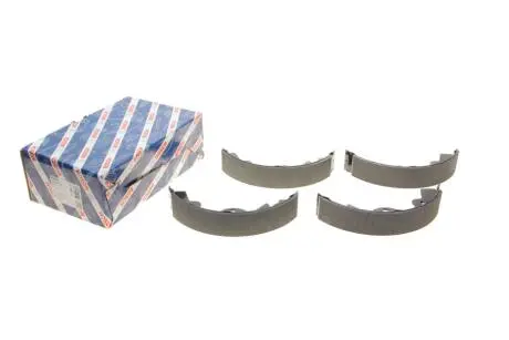 Комплект тормозных колодок BOSCH 0986487643