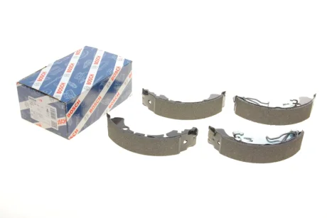 Комплект тормозных колодок BOSCH 0 986 487 702