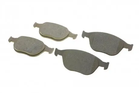 Тормозные колодки передние BOSCH 0986495066