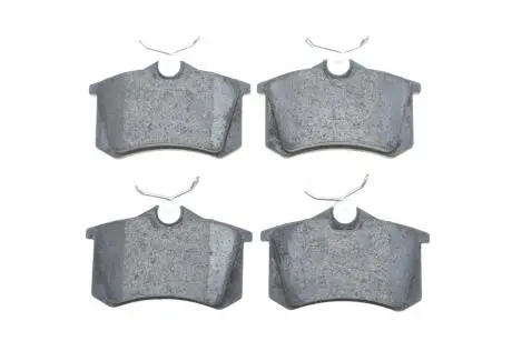 Тормозные колодки BOSCH 0986495231