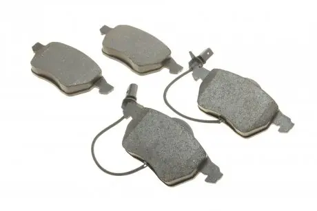 Тормозные колодки передние BOSCH 0986495241