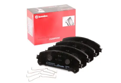 Тормозные колодки передние BREMBO P83145