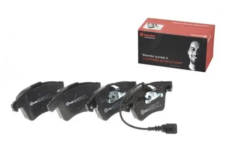 Тормозные колодки передние BREMBO P85081