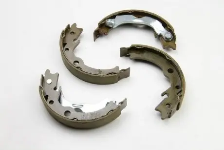 Колодки ручного тормоза lacetti 04-/nubira 03- Bremsi GF0729