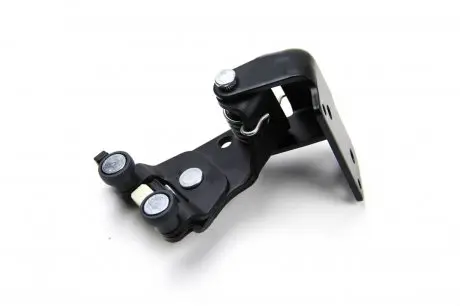 Ролик сдвижной двери (средний) Connect 02- Л. BSG BSG 30-975-064