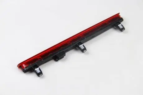 Дополнительный стоп сигнал T5 (ляда) BSG BSG 90-810-014