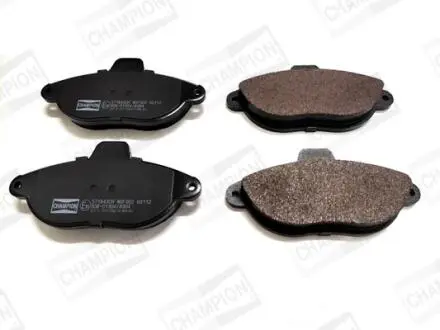 Fiat Тормозные колодки передние scudo,citroen jumpy,peugeot 95- CHAMPION 571843CH