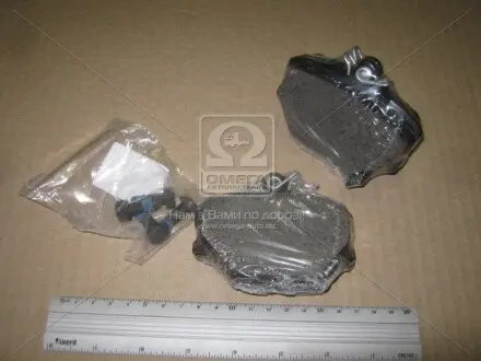 Тормозные колодки smart roadster 04- передние CHAMPION 571995CH