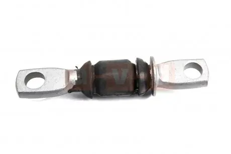 Сайлентблок переднего рычага (конфетка) CTR GV0439