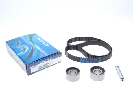 Ременной комплект грм DAYCO KTB821