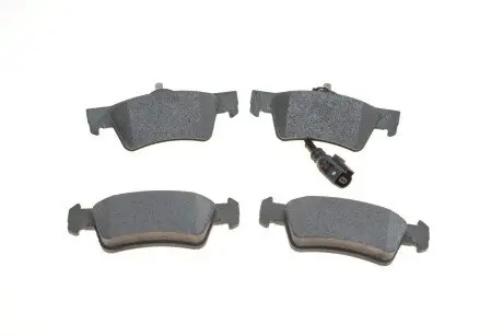 Тормозные колодки VW Transporter/Multivan "R "03>> Delphi LP2087