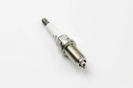 Свеча зажигания DENSO K20HRU11