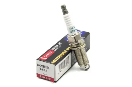 Свеча зажигания иридиевая DENSO SK20HR11