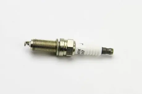 Свеча зажигания Hyundai/Kia/Smart DENSO XUH22TT