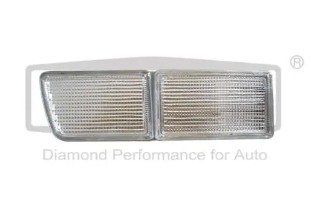 Светоотражатель переднего бампера левый VW Golf (91-97),Vento (91-98) (994118133 DPA 99411813302