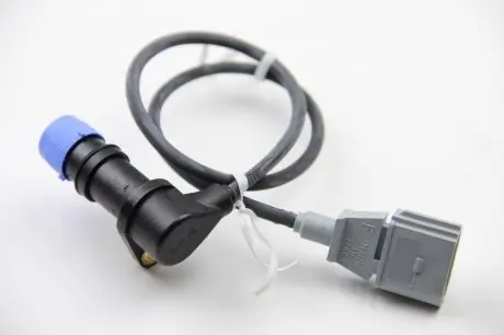 Датчик положения коленвала Audi A3 Seat Cordoba, Inca, Leon, Toledo II VW Bora, Caddy II, Golf IV, Polo 1.9SDI/TDI 11.95- EPS 1.953.391