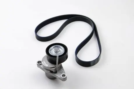 Комплект ремня генератора Peugeot 207/307/Citroen C3/C4 1.4/1.6 i (ремень+ролик) Gates K036PK1053