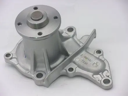 Насос системы охлаждения GMB GWT-83A