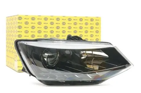 Фара правая Fabia III HELLA 1EL 011 824-221