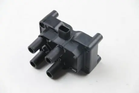 Катушка зажигания fiesta/focus/mondeo/s40 1.4/1.6 01- HELLA 5DA193175-791