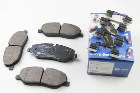 Тормозные колодки перед. land rover diccovery iii,iv 04- /range rover iii, sport 02-13 (trw) HELLA 8DB355011-971