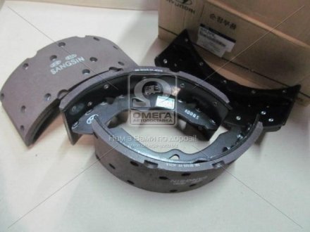 Колодки тормозные барабанные задние Hyundai Hd35/hd75 -10 (Mobis) Hyundai-KIA 5830545A62