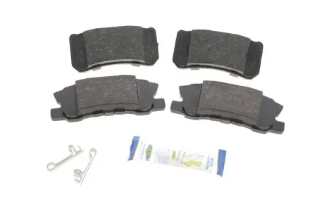 Тормозные колодки задние Mitsubishi Outlander 06-12/Pajero 90-/Peugeot 4007/4008 07- (Akebono) ICER 181375-202